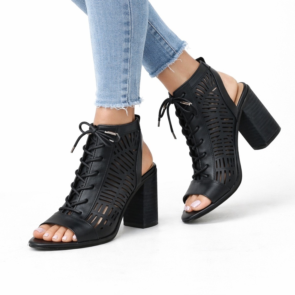 [Sam Edelman] Black Leather Lace Up Booties